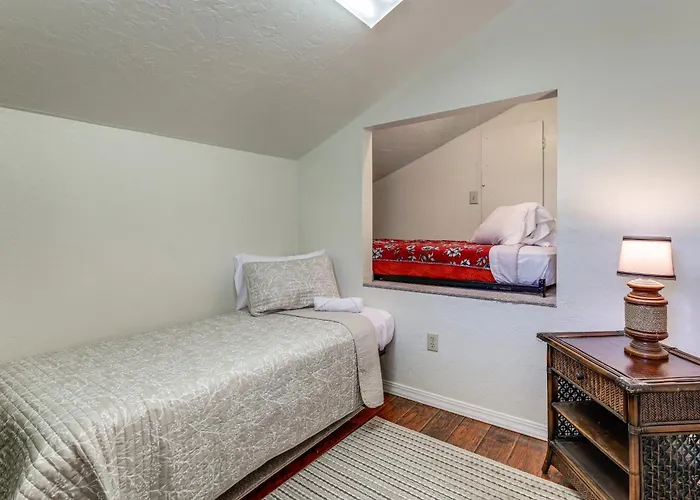 Route 66 Retreat: Dog-friendly In Holiday home