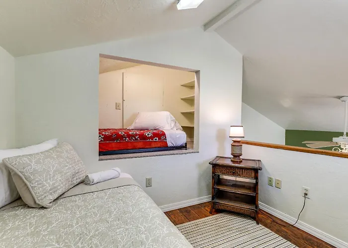 Route 66 Retreat: Dog-friendly In Holiday home *