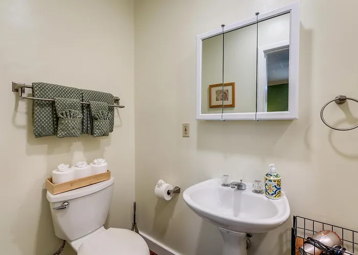 Route 66 Retreat: Dog-friendly In Holiday home